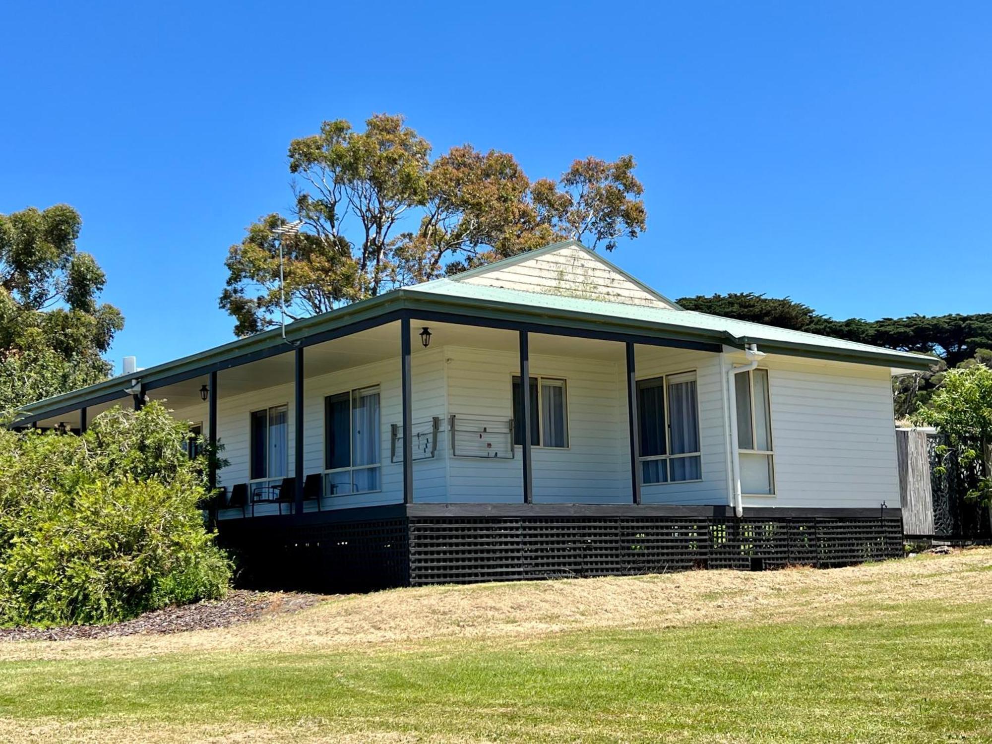 יאנקי Promhills Cabins מראה חיצוני תמונה