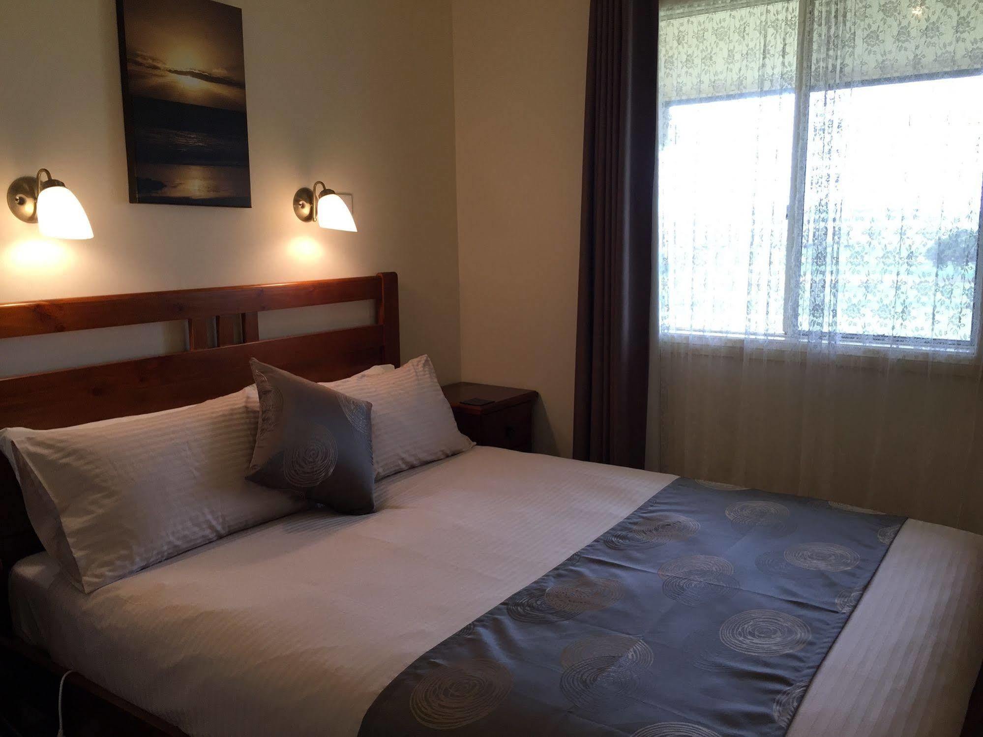 יאנקי Promhills Cabins מראה חיצוני תמונה